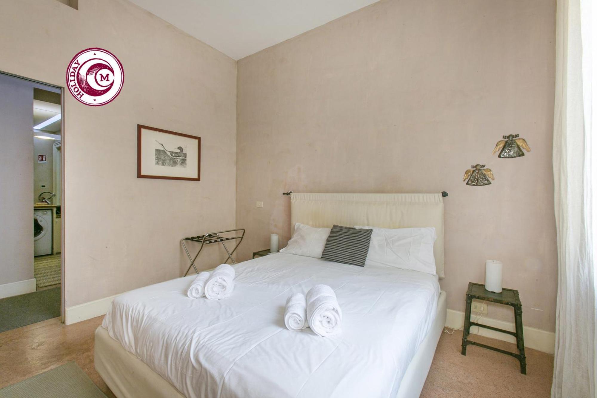 C M Piazza Cavour Elegant Flat Appartamento